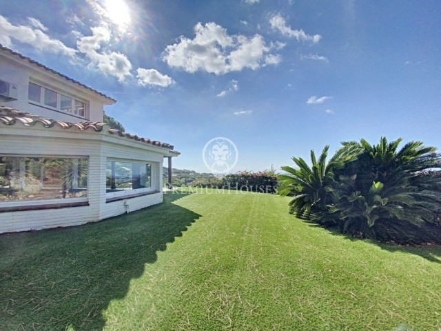 Casa en venta en Cabrils con vistas al mar