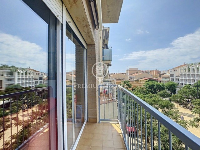 Ático tríplex en venta en Pineda de mar