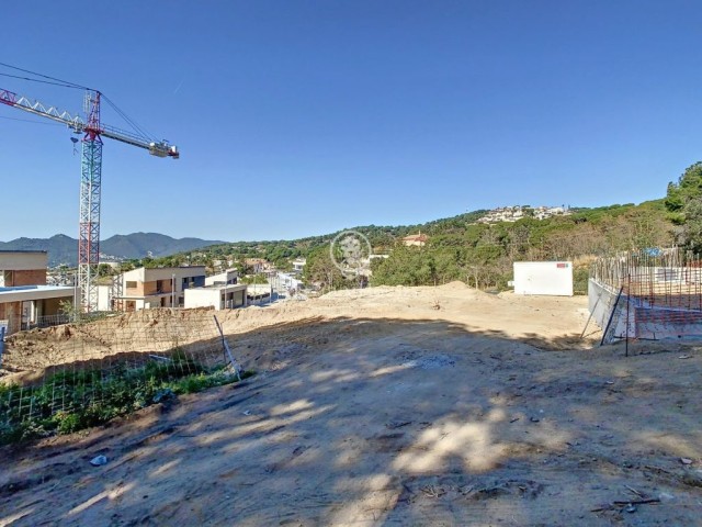 Terreny urbà amb vistes al mar a Mataró