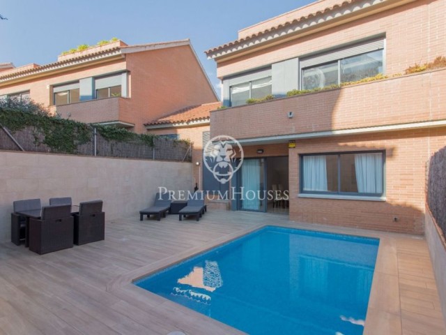 Casa adosada en venta en Sant Andreu de Llavaneres.