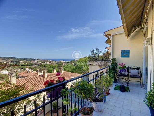 Semi-detached house for sale in Alella