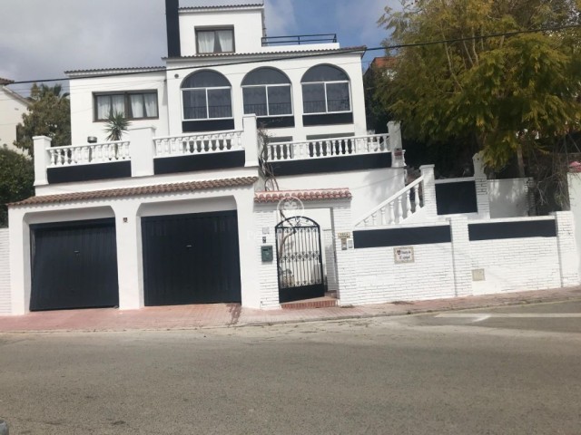 Casa en Quintmar con piscina y buenas vistas