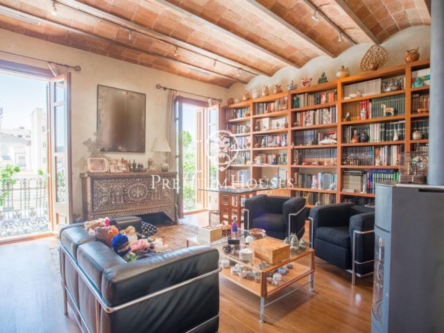 Casa estil Indiana i dos pisos en venda a Arenys de Mar
