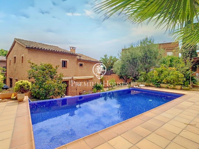 Casa en venda amb piscina a Teià