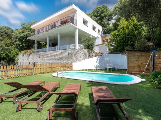 Casa en venda amb piscina a Sant Cebrià de Vallalta