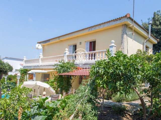 Casa en venda amb piscina a Arenys de Mar