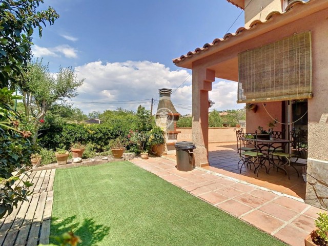 House for sale in Sant Fost