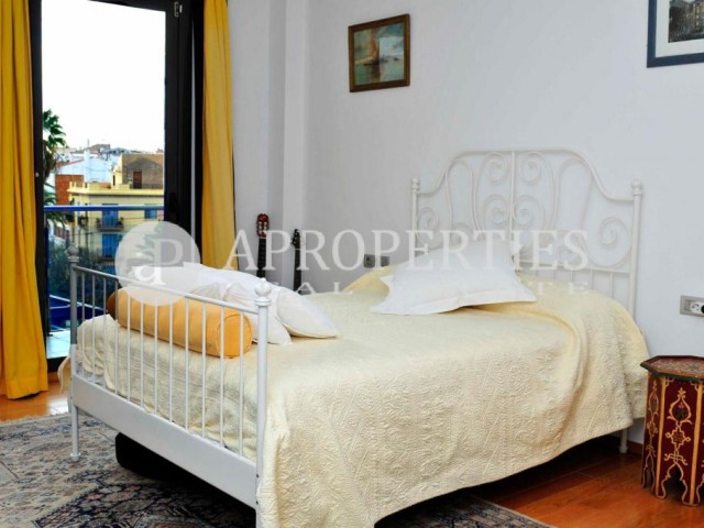 Duplex with terraces next to the beach of Sant Sebastia in Sitges